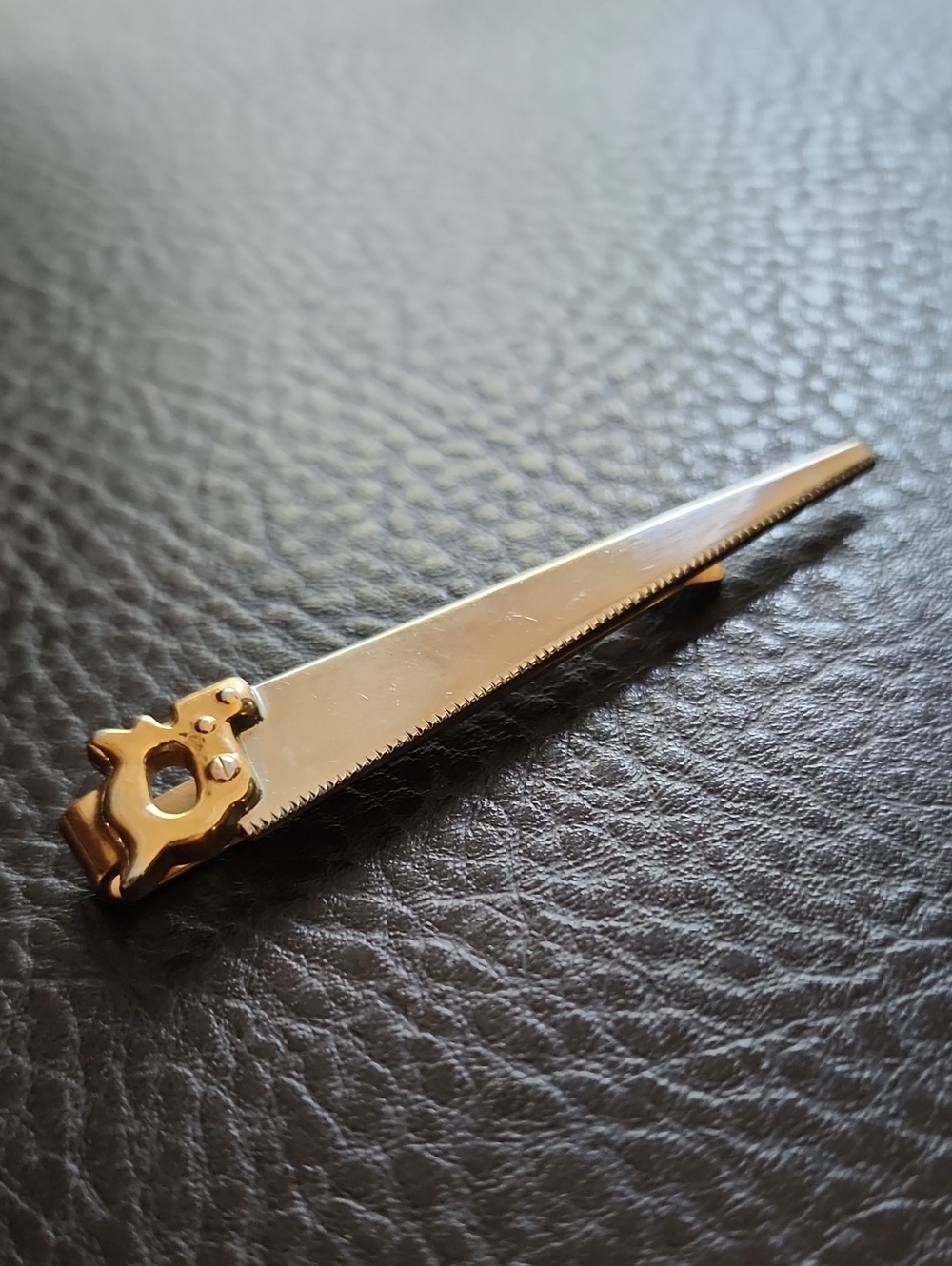 VTG SWANK Gold Men’s Tie Clip - Sleek Polished Finish